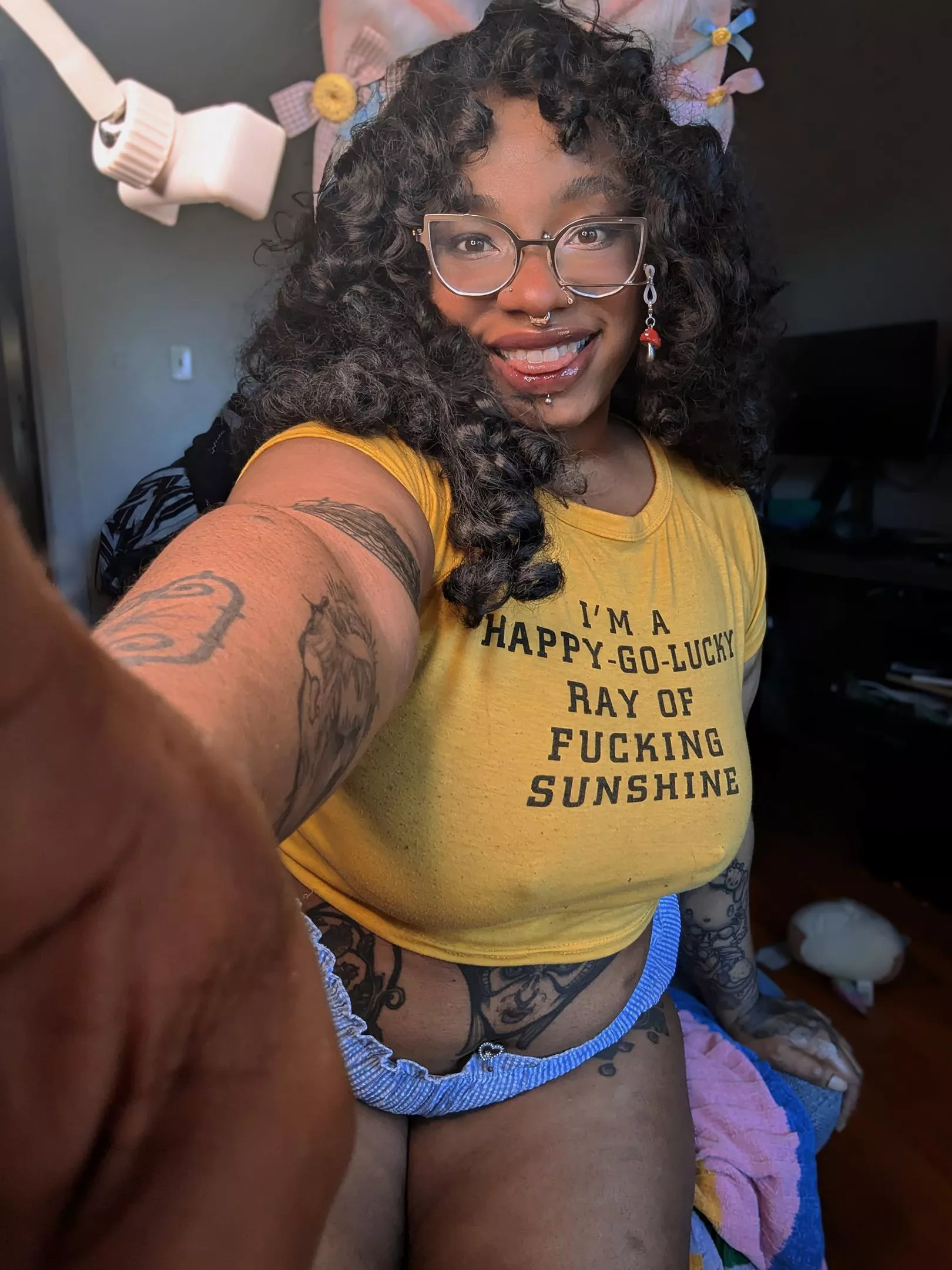 Trying to be your sunshine 🌞 posted by MissSinnKitty