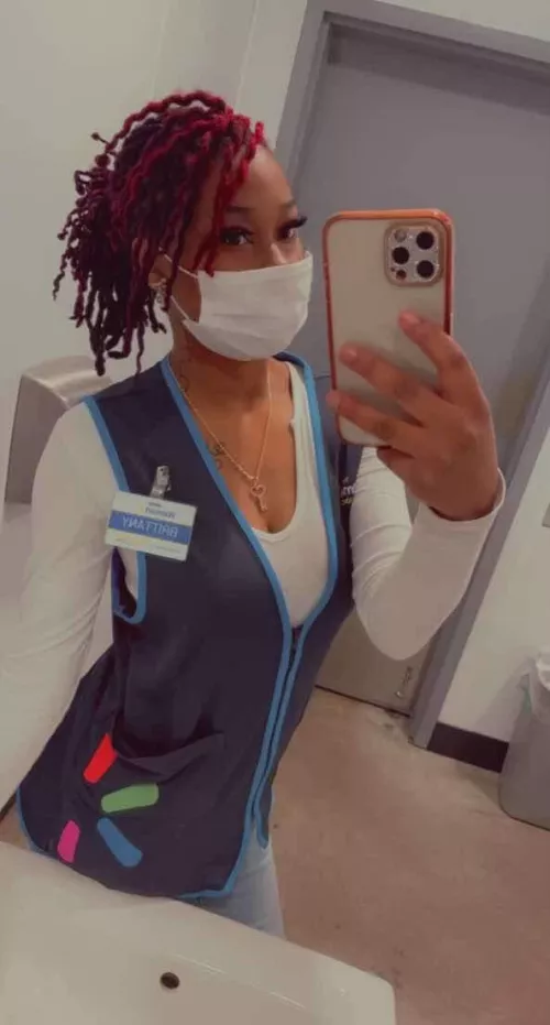 Walmart Sb looking for her daddy  by TitleSubstantial4651