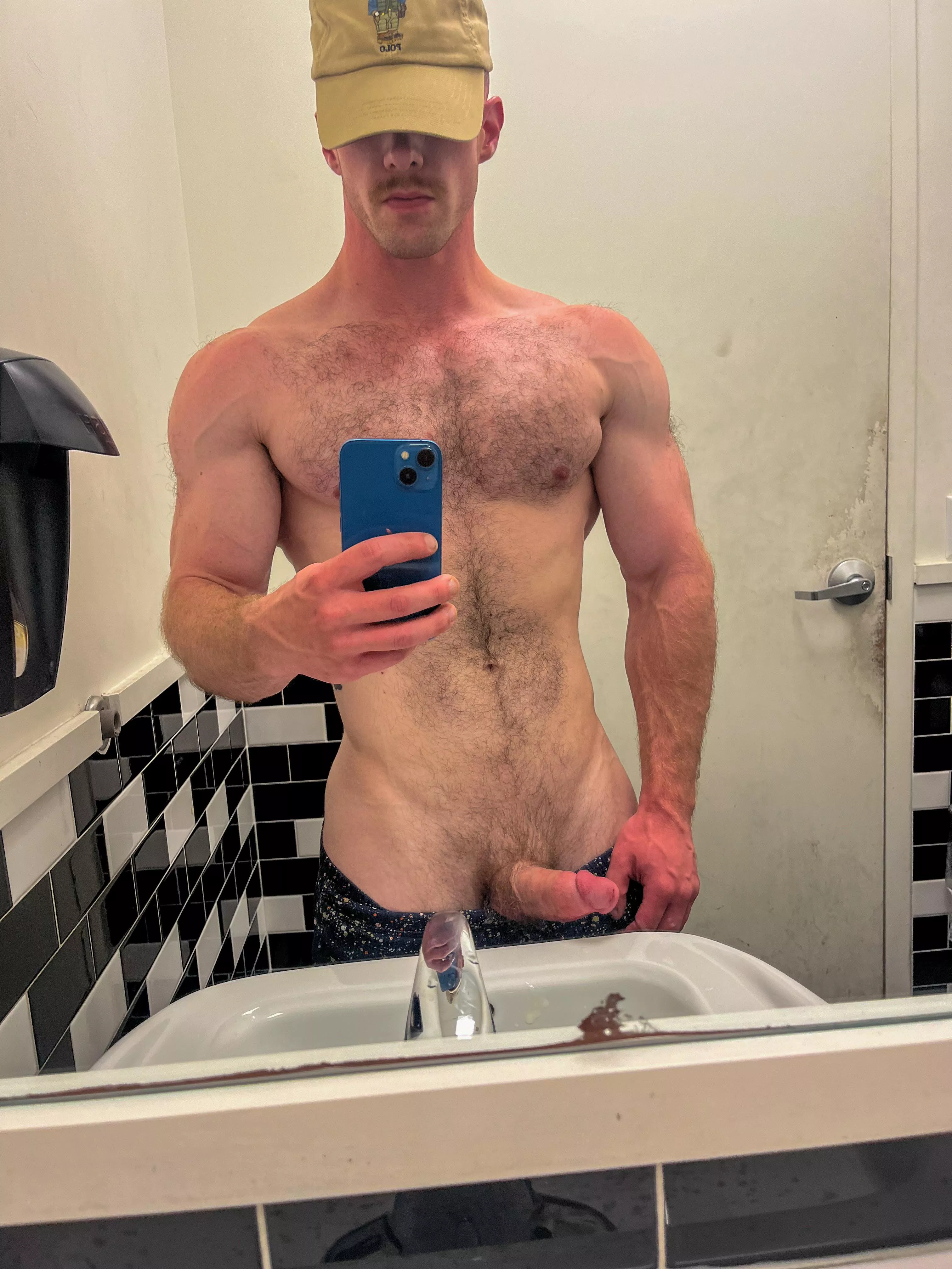 Who’s making me cum in the locker room?  posted by onlynudez69