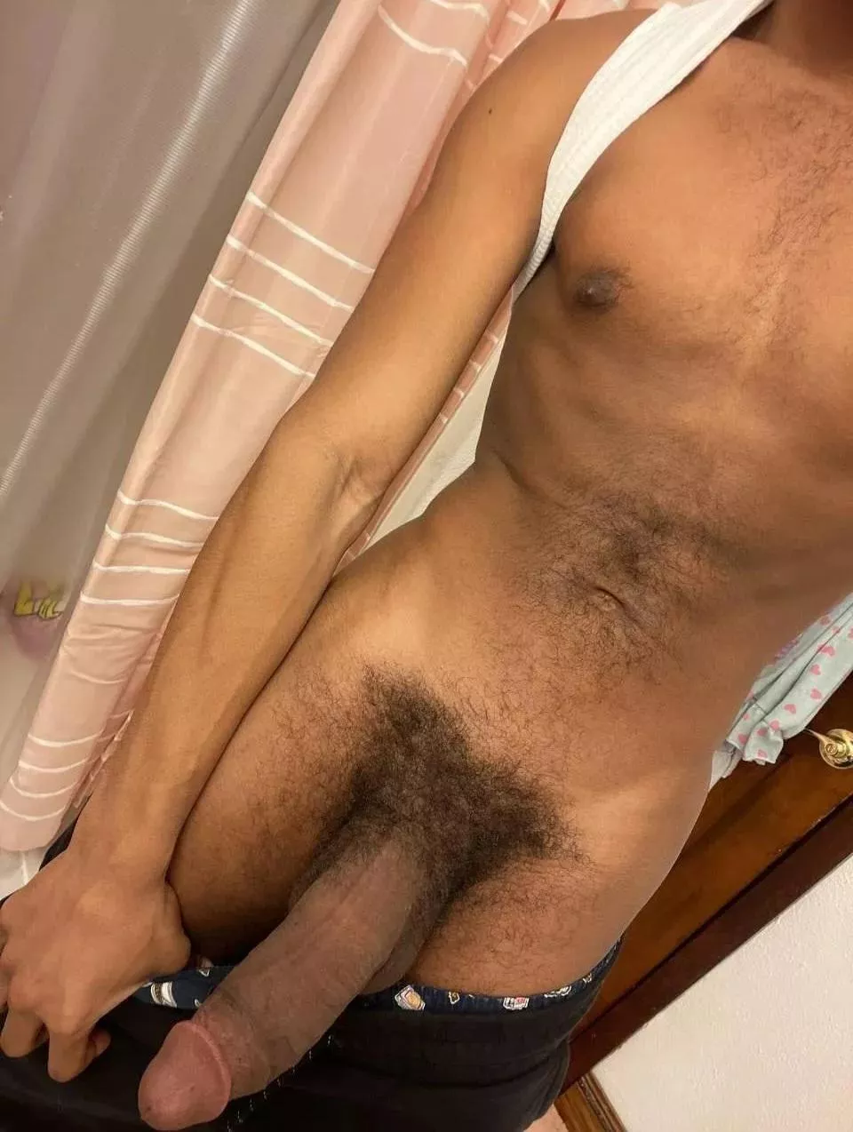 Worship it ;) posted by MaxTheBBCBull