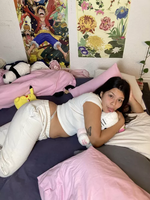 Would u breed me even though I have a mom bod?🙈 by saucyyylips