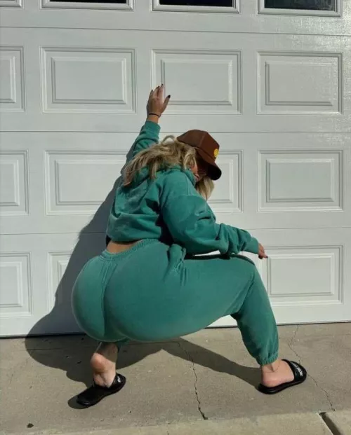 Would u rip me open and fill me up??x by OppositeInflation575