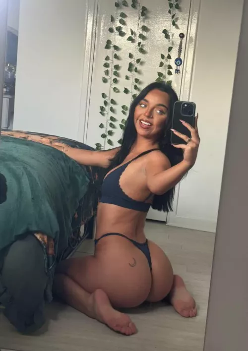 Would you be so kind to let me ride?  by ZealousiKristy_Taylo