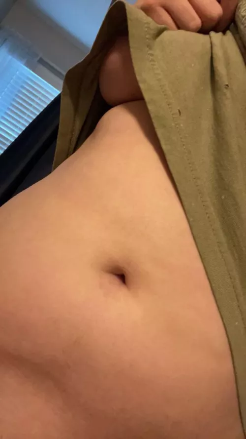 Would you love my umbilical knot? by shypalebutton