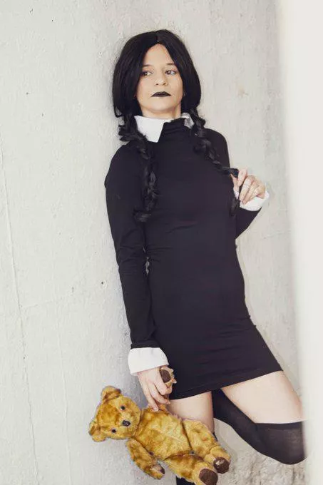 You’re almost as captivating as a graveyard at midnight ⚰️ posted by ChelseaUncovered