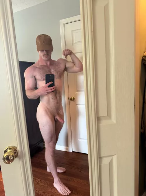 315 bench, 30 inch waist. by onlynudez69