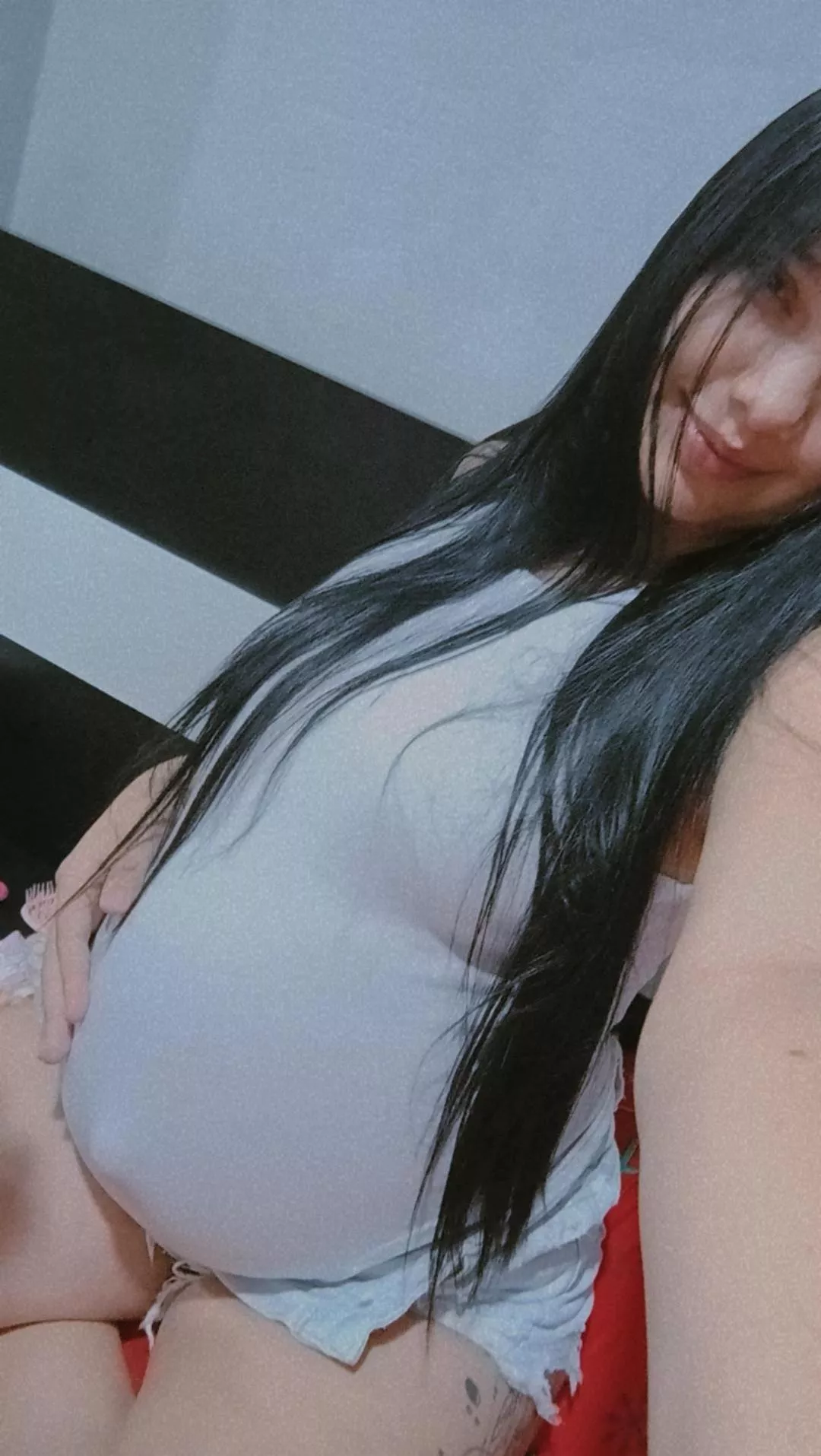 7 months pregnant and I feel sexier and hornier than ever before, willing to do everything for you, love, your beautiful mommy posted by Yolita23