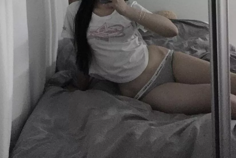 Can I be your fucktoy? posted by Basic_Ad_1787