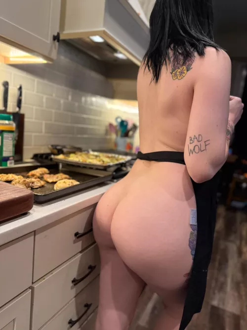 Come get your dinner by c0smiccupc4ke