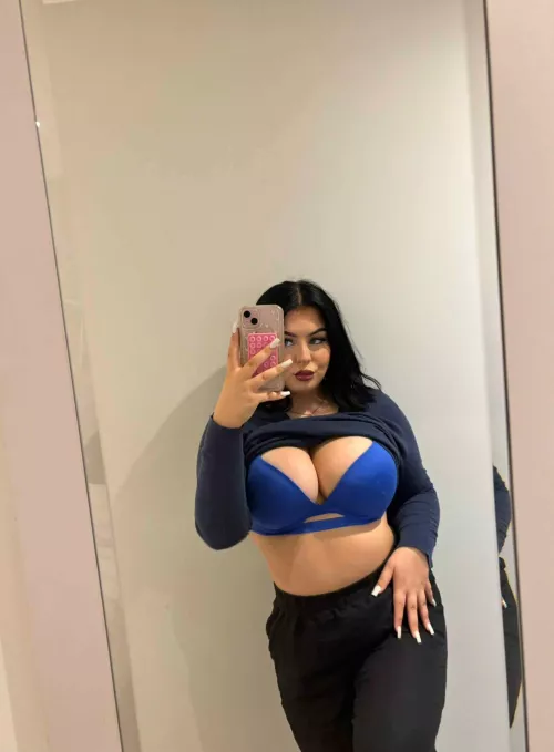 Couldn’t resist taking this shot. What do you think by sweetsugaryplum