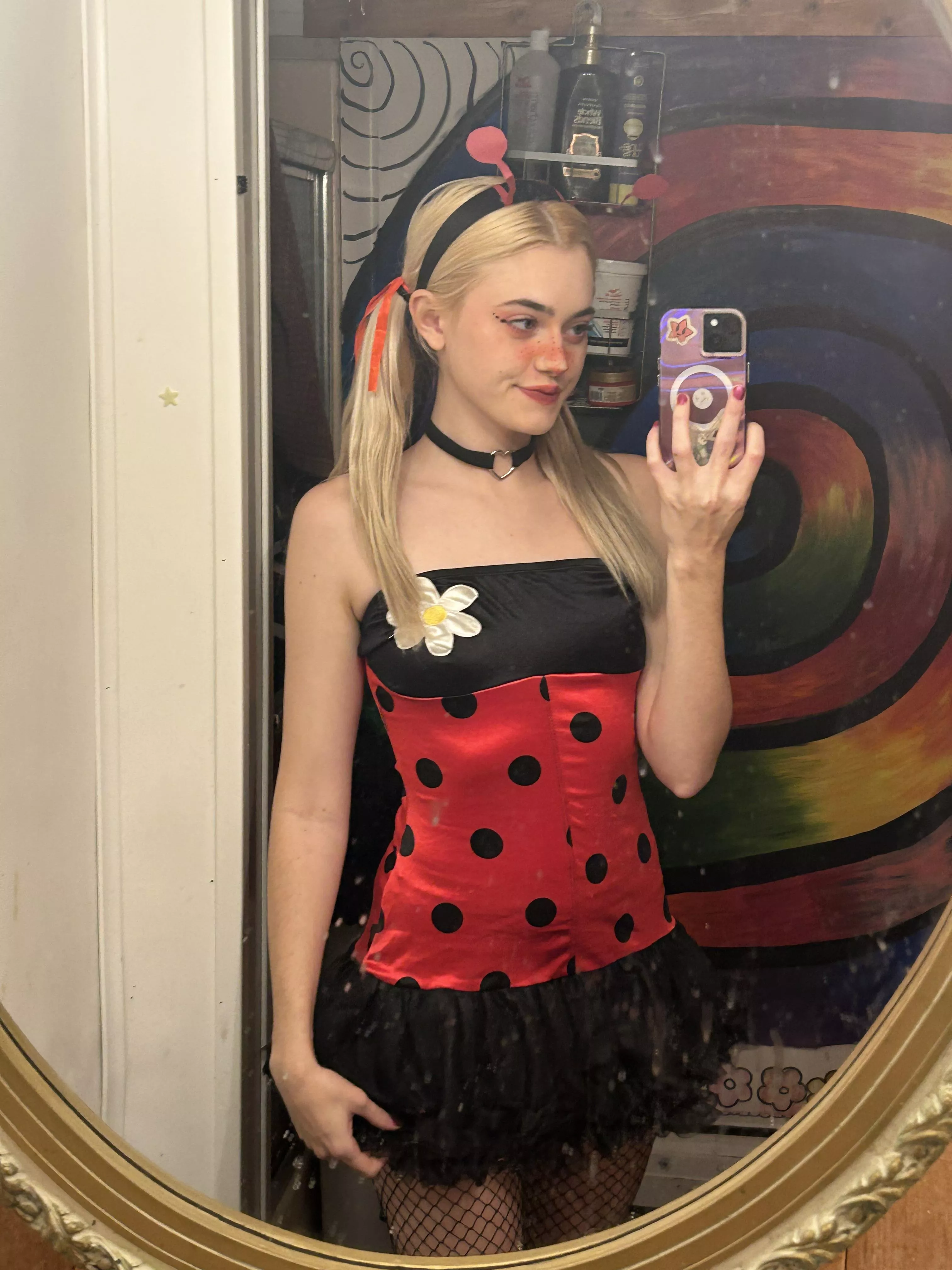 cute lady bug selfie! posted by graceybabyy6