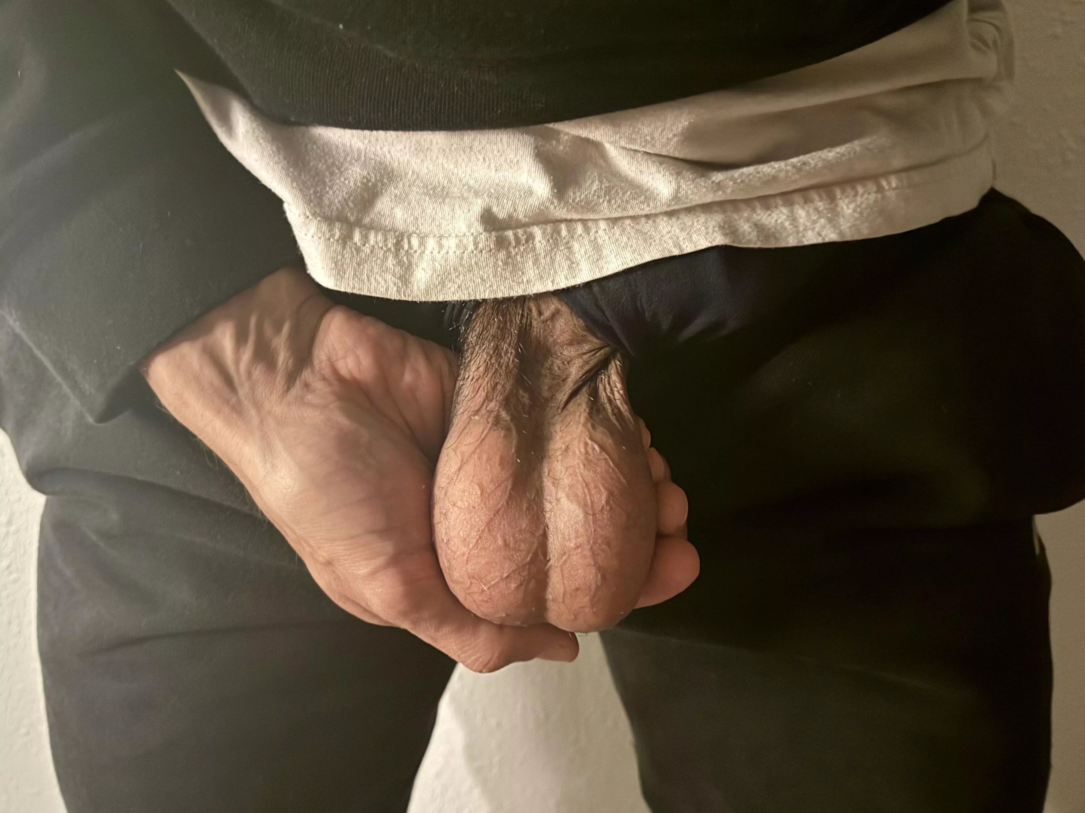 gimme a hand w these bro? [40] posted by absoluteplums