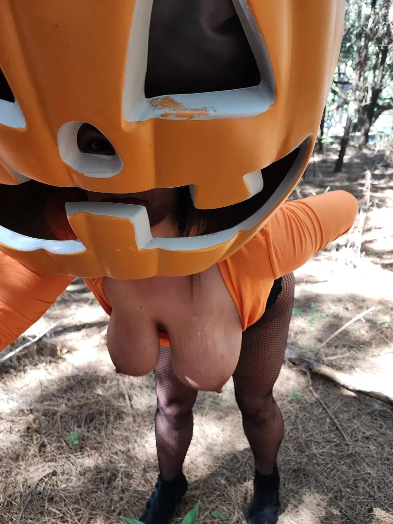 Halloween Hangers posted by Bailey_Rayne2