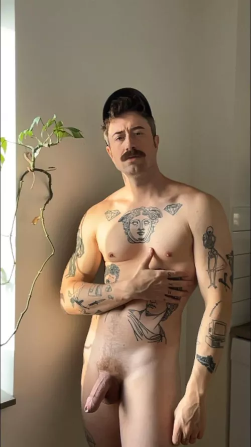 Hey from Sweden  by Kantrar