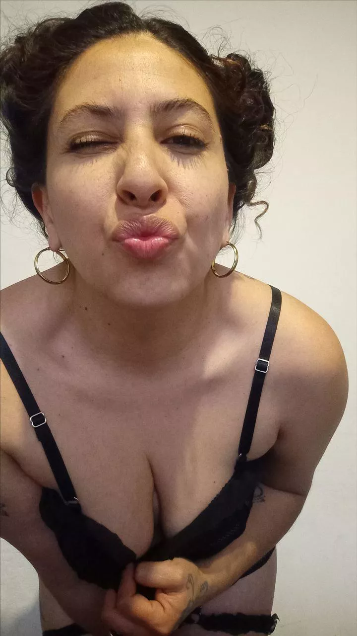 I am divorced and 40. In one word, describe me. posted by UnluckyPause9051