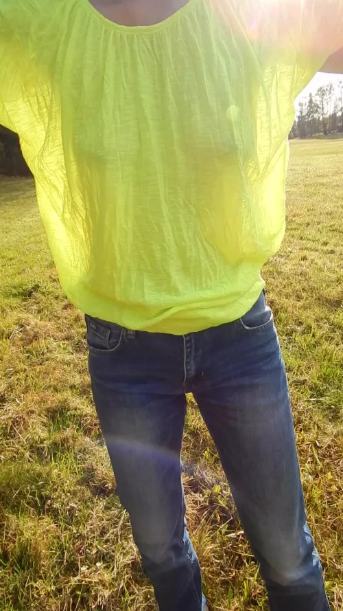 I dare to wear it by isa_bea