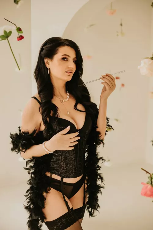 I look like a queen in this outfit by Moon_ledyy