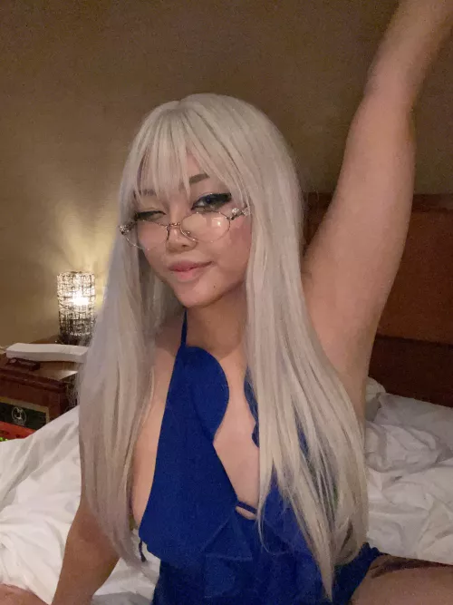 I love the way my curves tease without saying a word by ChiefPou