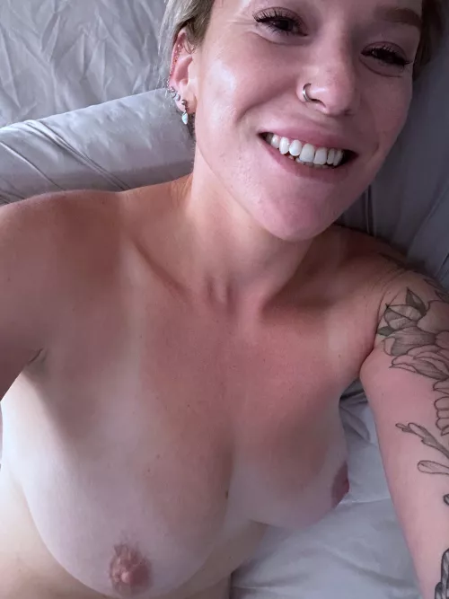 I used to be embarrassed of my titties..but now they make me happy 😜🥰 by magicnthemirror