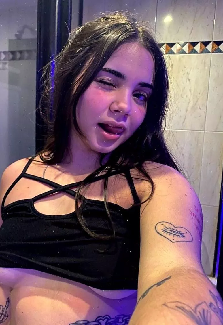 I want to feel your breath on my skin tonight!👀💙 posted by Complete_Ad_8785