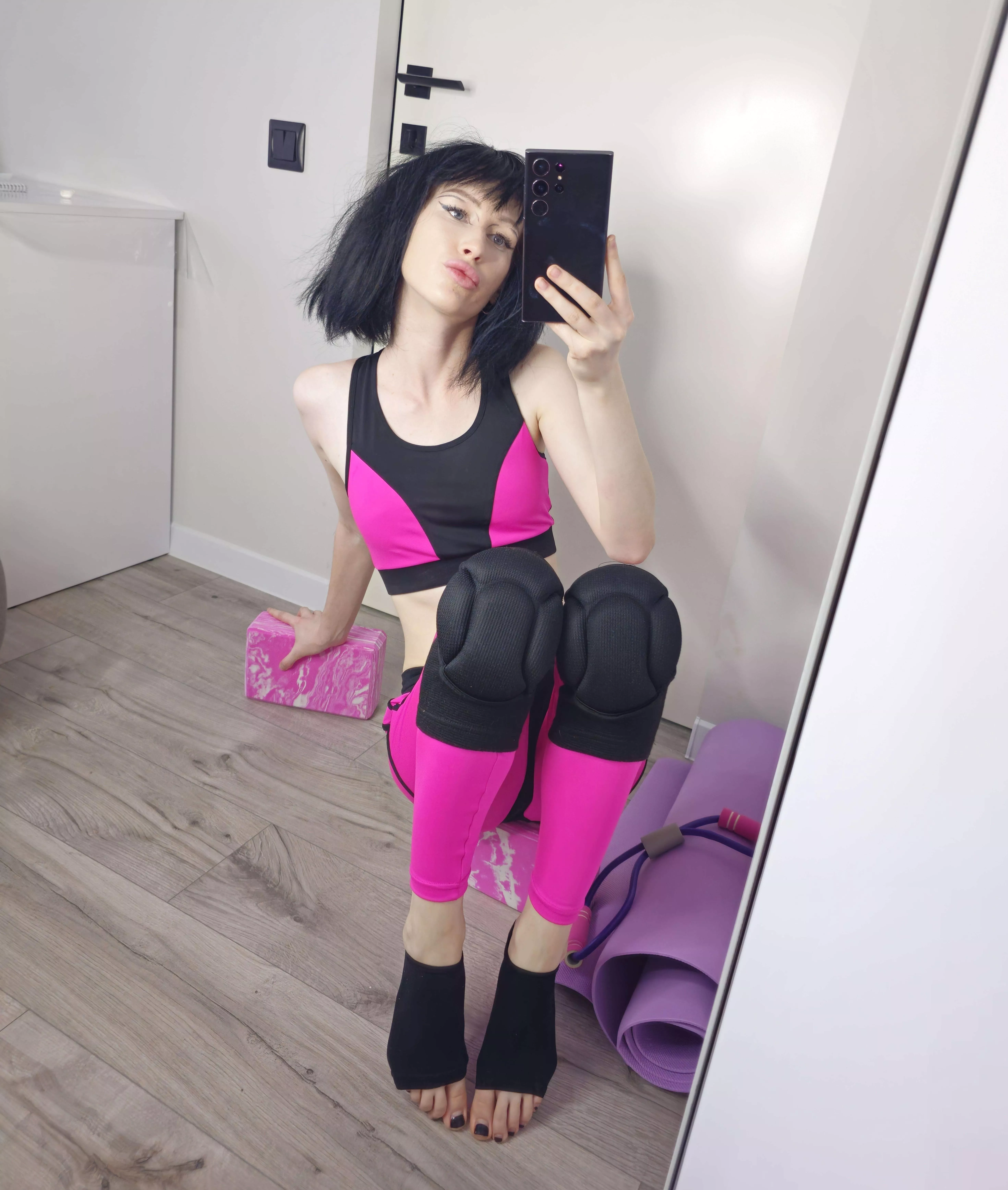 It's nice to wear bicycles like this posted by Forbilee