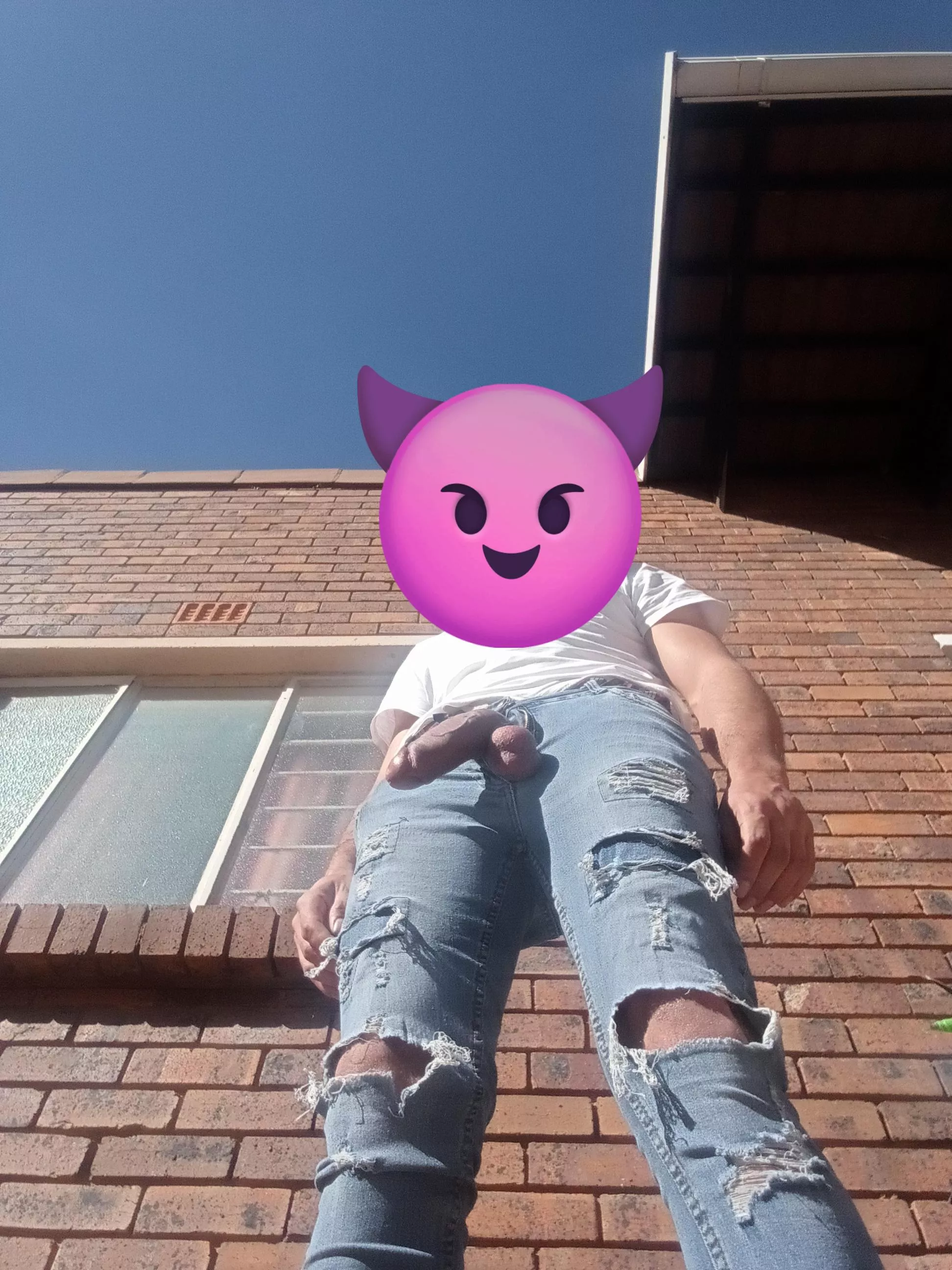 Kan ek soo bo jou kom staan posted by Big-Lobster-8291