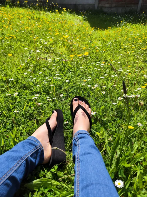 Lovely Sandals on a sunny day  by Vixens-Destiny