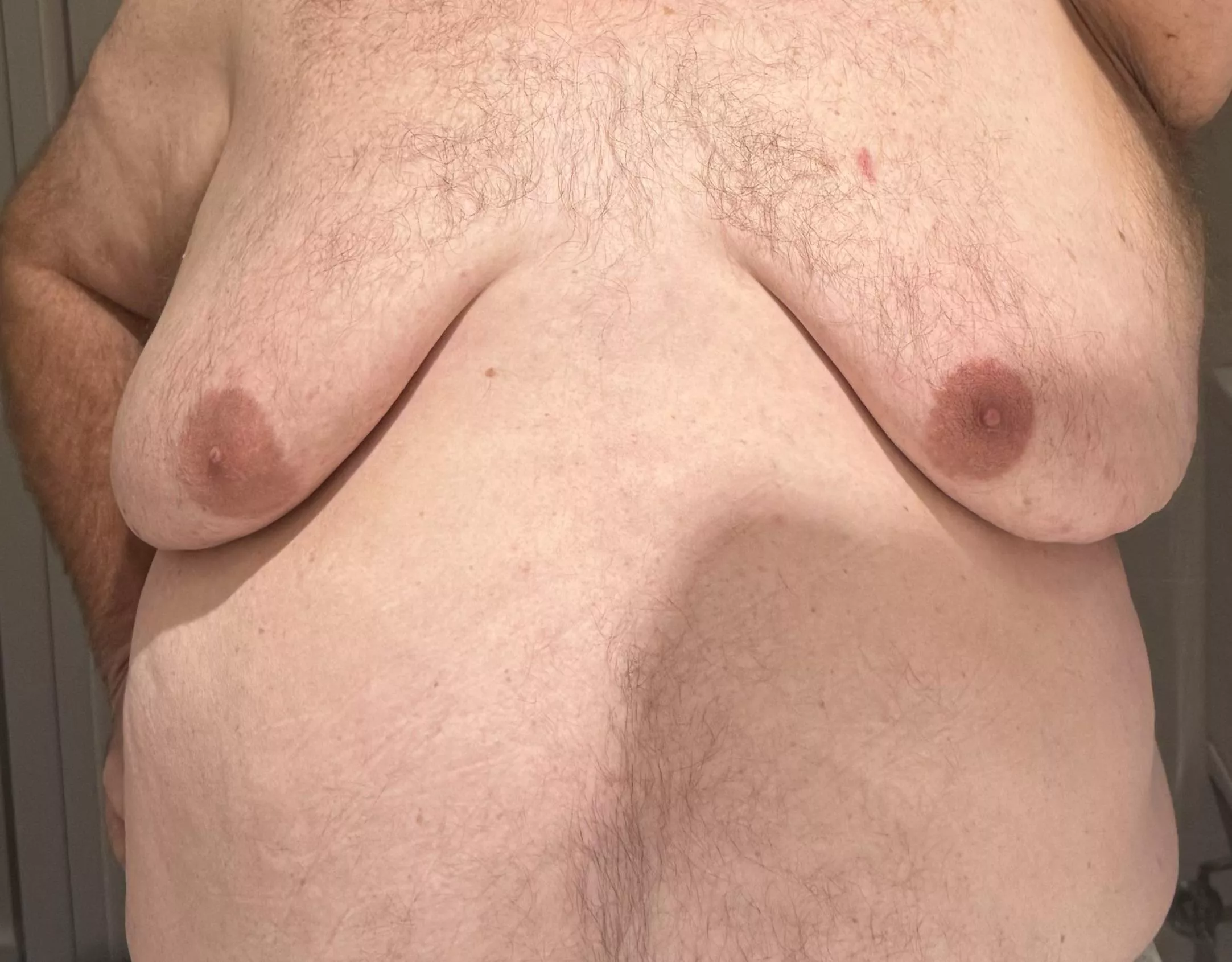 Man boobs and BJ  posted by Daddybrisneyland