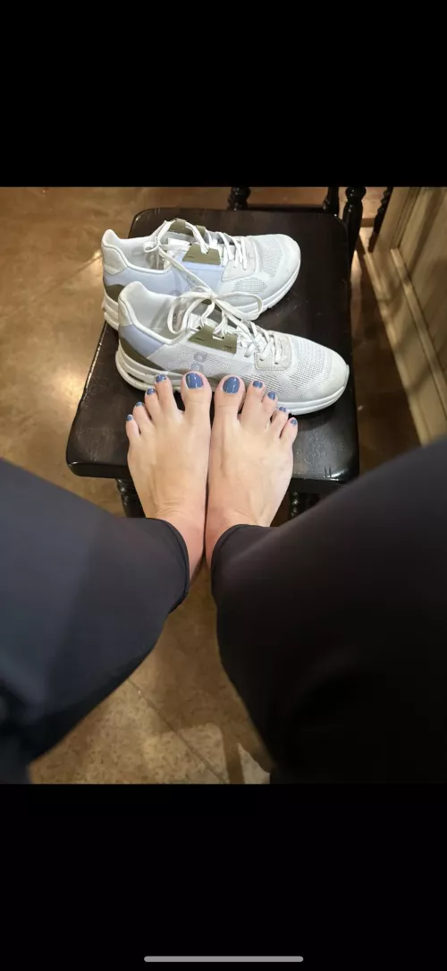 Really liking this new color! How about you!? by SouthernFootGirls