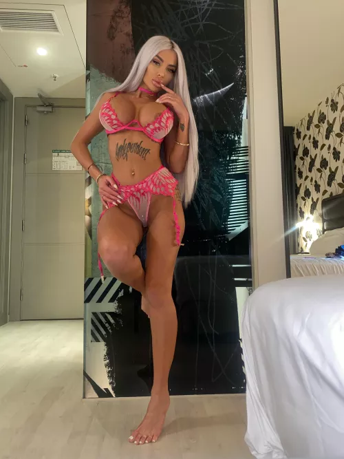 seducing your senses with my sorcerous dance by Miss_cherryxoxo