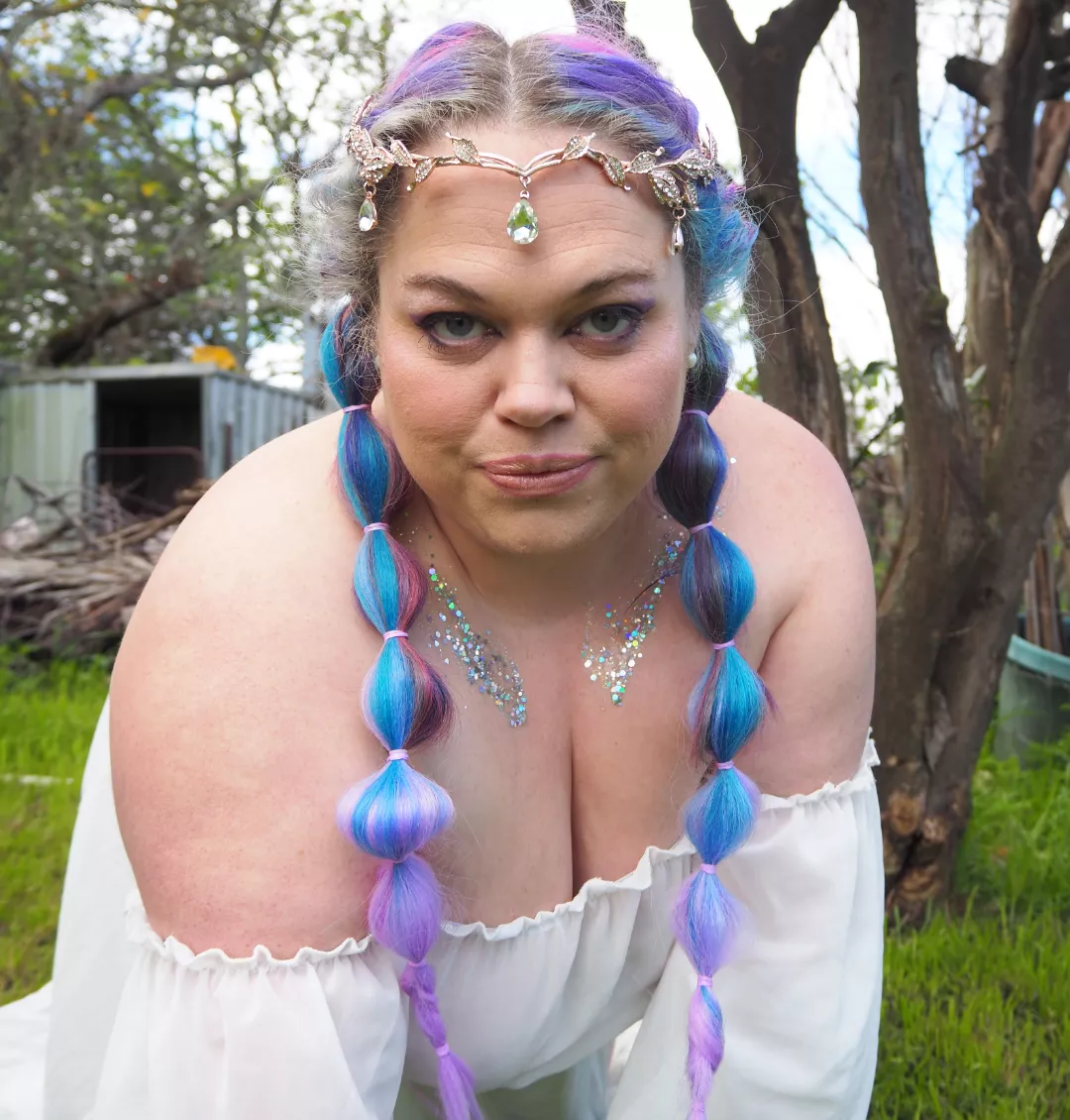 Sparkles  posted by onlyjaynefan