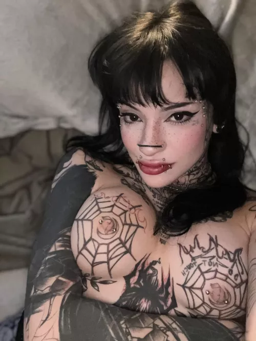 tell me your top 5 songs pls  by VennusSativaaa