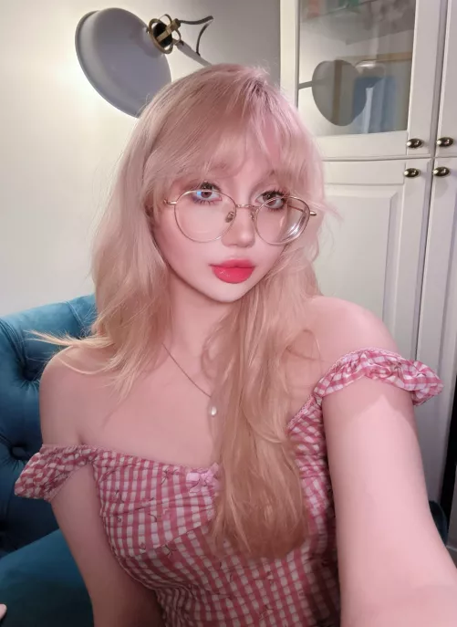 Very comportable with my favorite dress by Charming_Famela