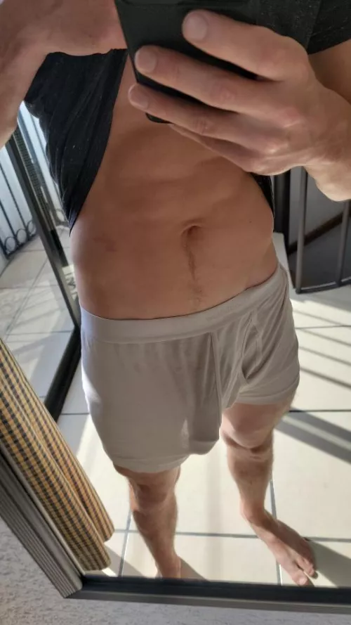 Who wants to see it uncovered?  by GuatAndChips