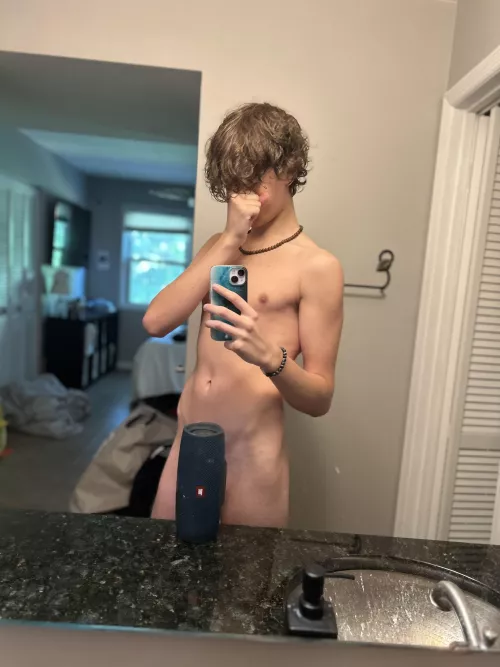 [18] view is better without the speaker ngl by f-off-