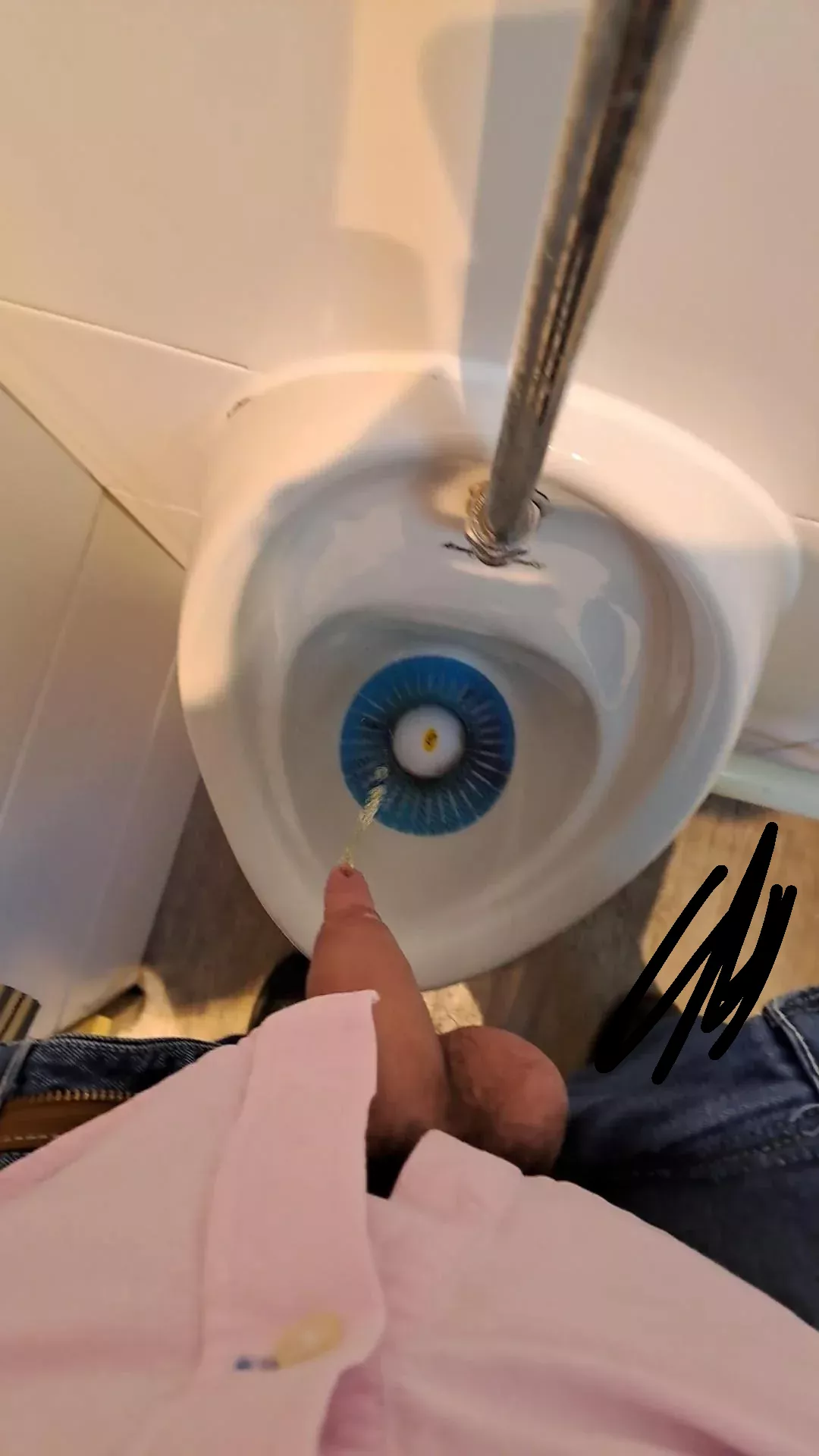 19 yo lad into piss and public play... what would u do me if you saw me at a urinal like this ;) posted by Fun_Buffalo_5186