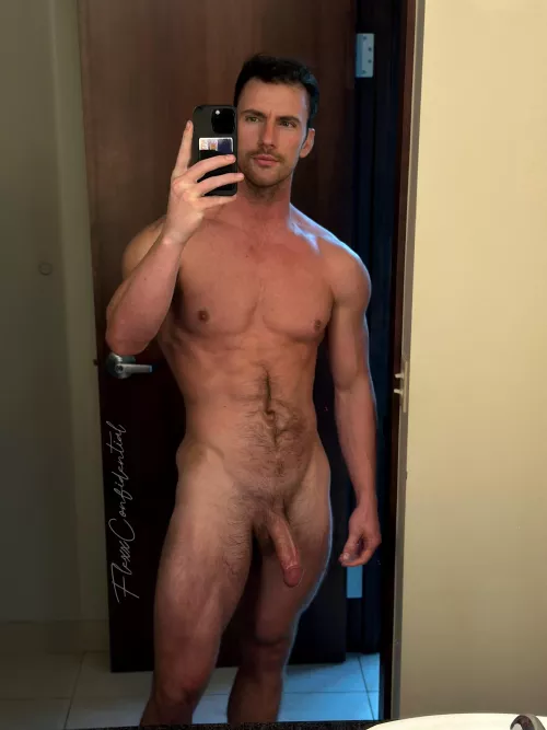 [27] your average Monday nude  by ConfidentialPhysique