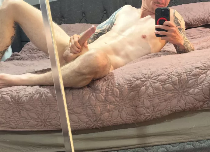 32M single, straight lad letting of some steam 😏 by No-Code-9