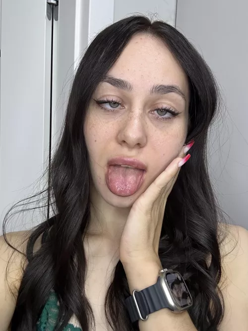 Does my ahegao face expressions makes you cum faster by meledylove