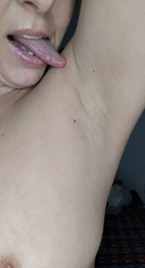 Ending the day here by Aleturron