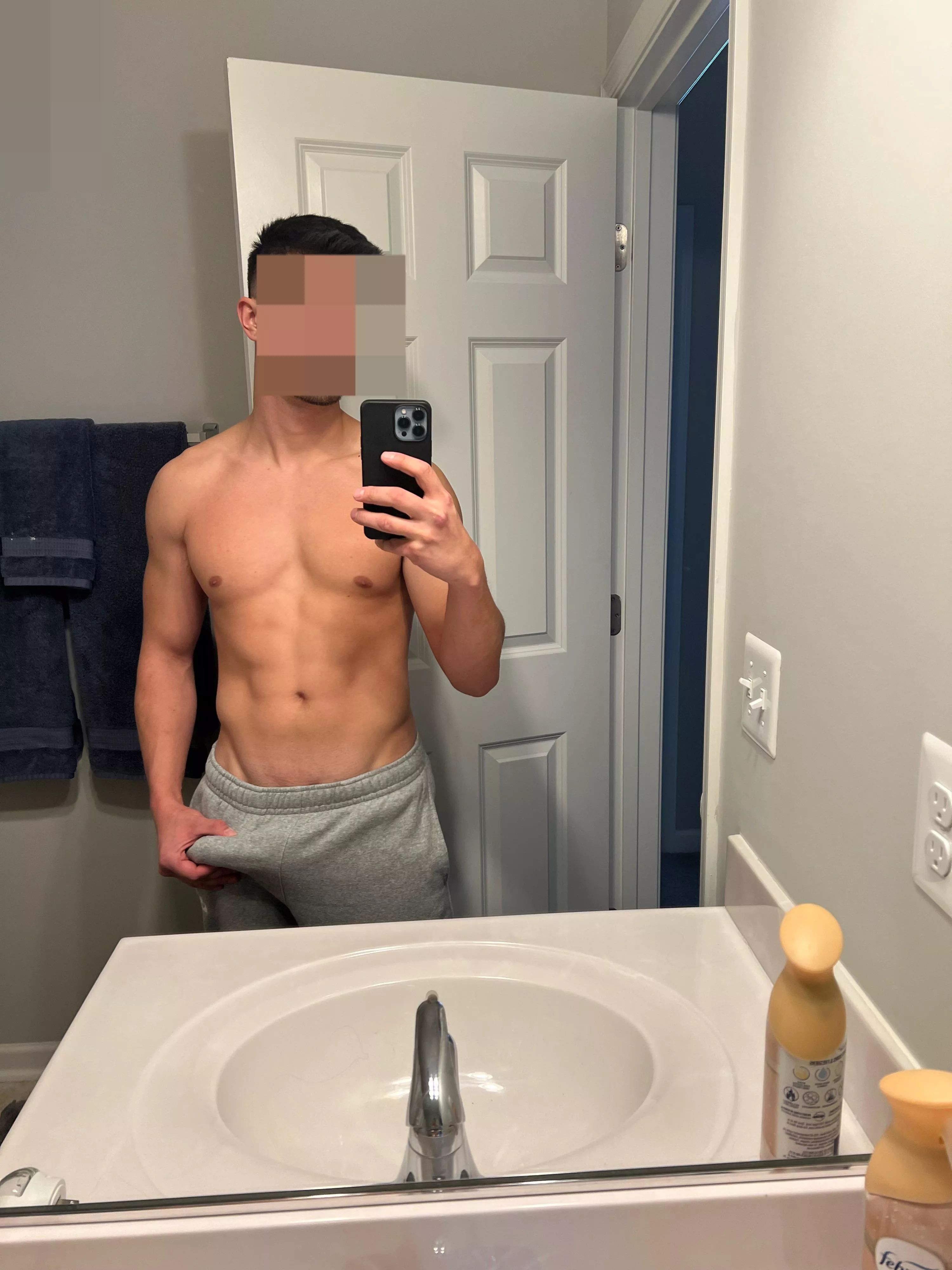 fall always calls for grey sweatpants  posted by dlfit4335