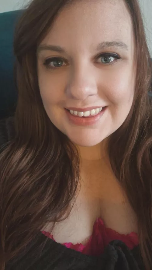 Happy Monday 😊  by MollieMansfield