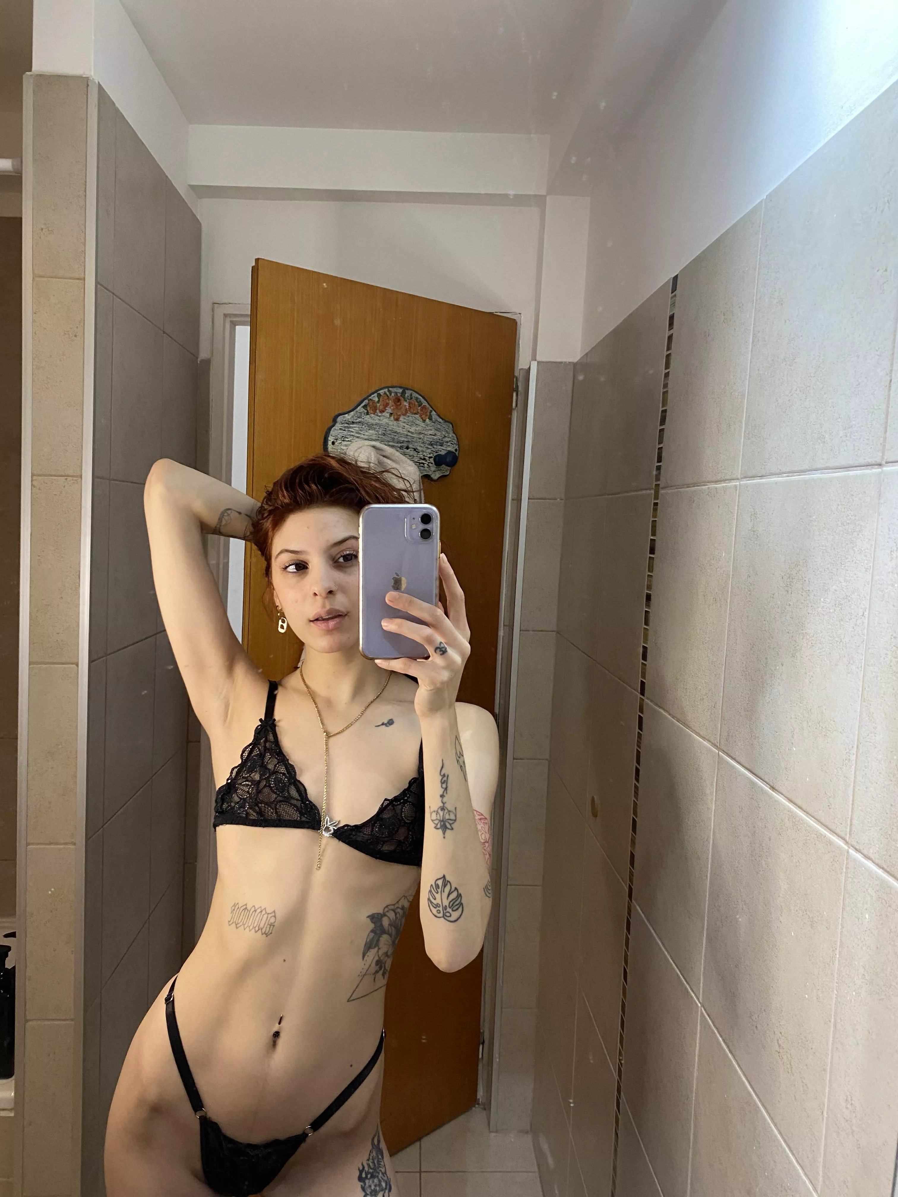 Hi beb ☺️ posted by Santha_trini_