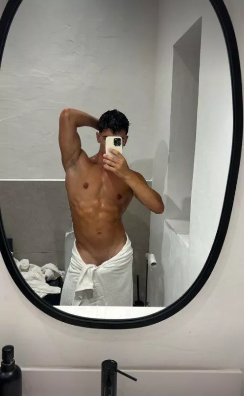 I would like some kisses🥰 by yourplayfulboy