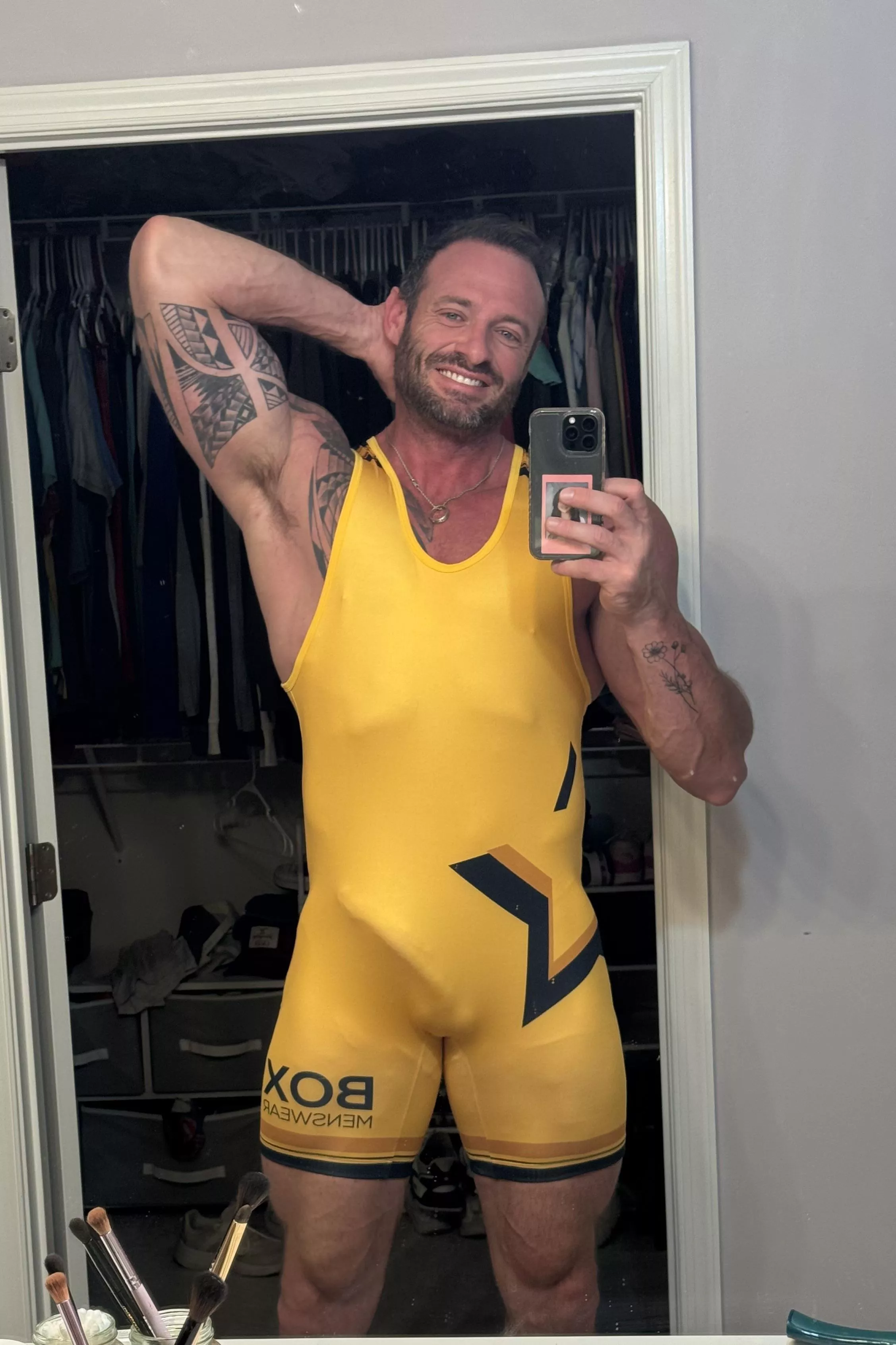 Let’s wrestle  posted by Alpha_Jackson63