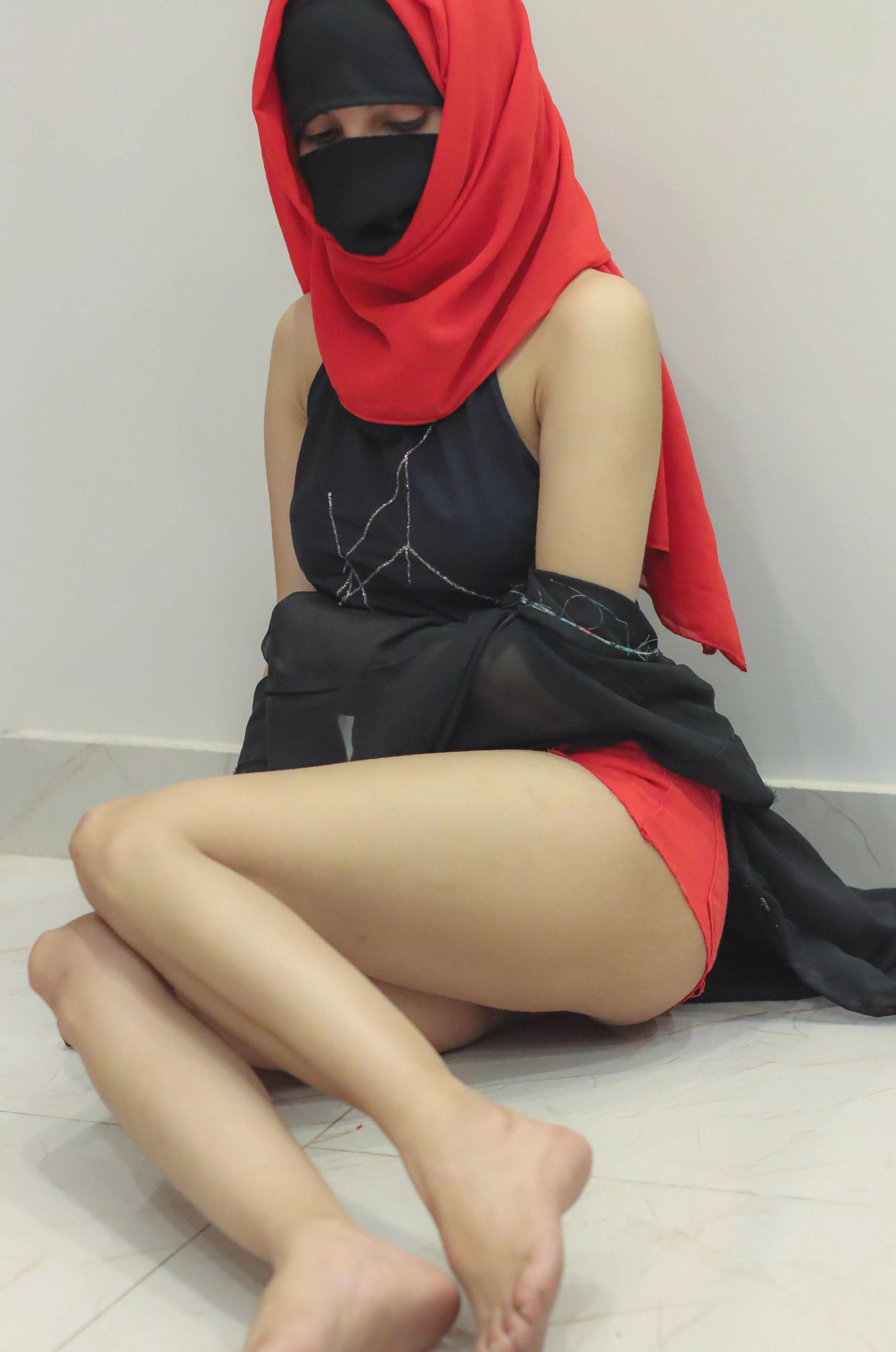 my boyfriend thinks i'm a freak in bed [F] posted by Asma_AS