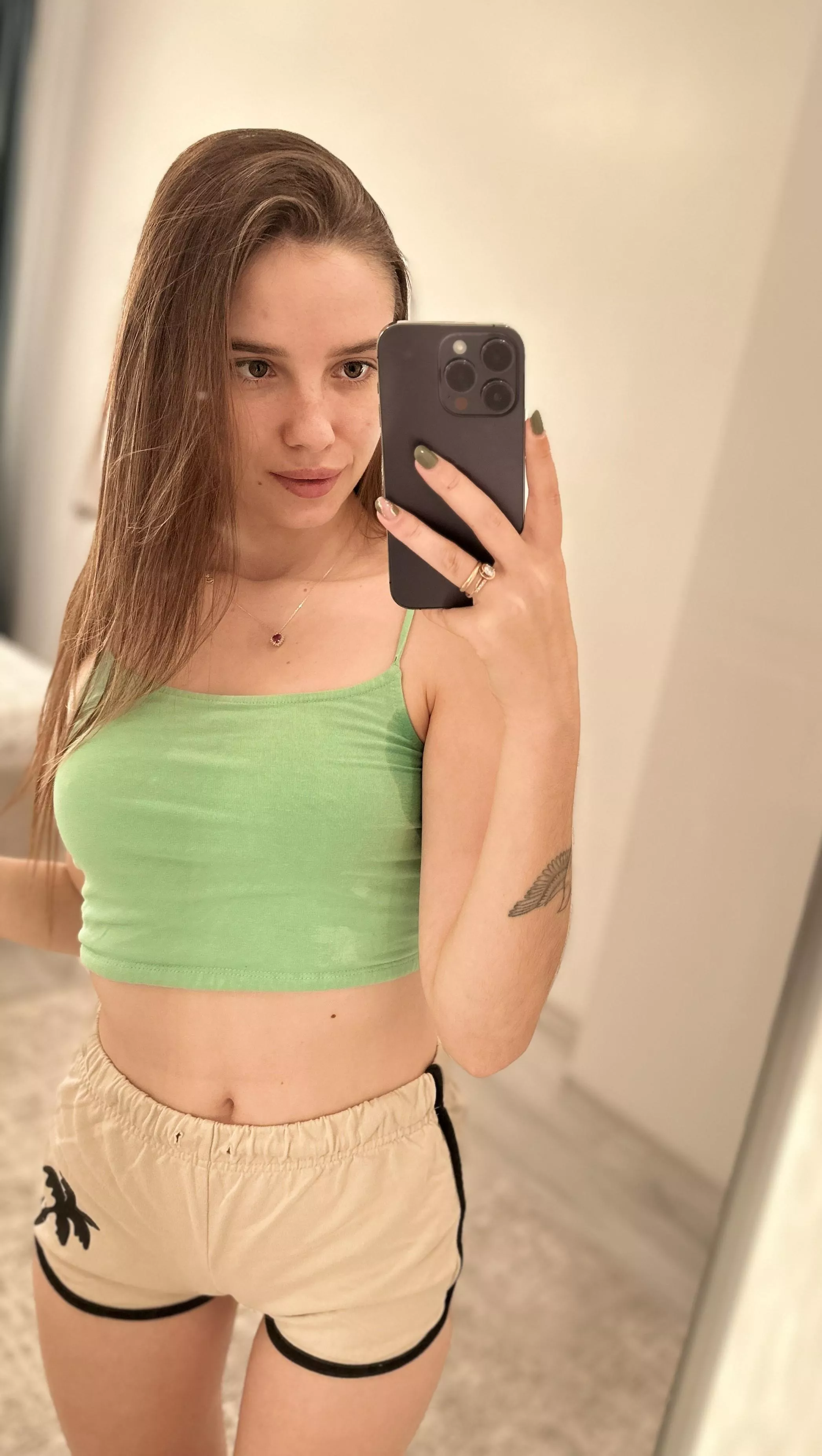 My top is a little wet, do you want to smell it posted by Kiwi_Go_