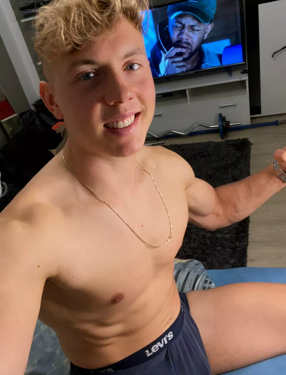 Netflix and chill? posted by Top_Chef8955