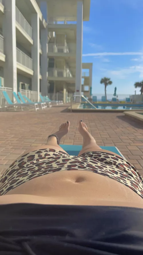 One day was not enough of this.  by Amylouwho09