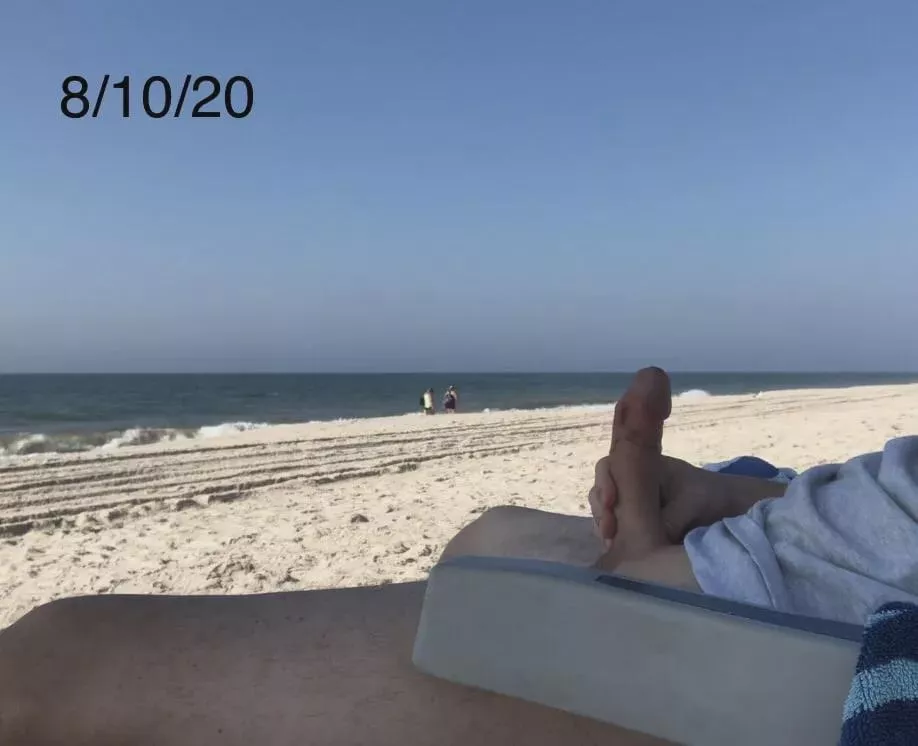 Quiet Beach HardOn posted by ostreds